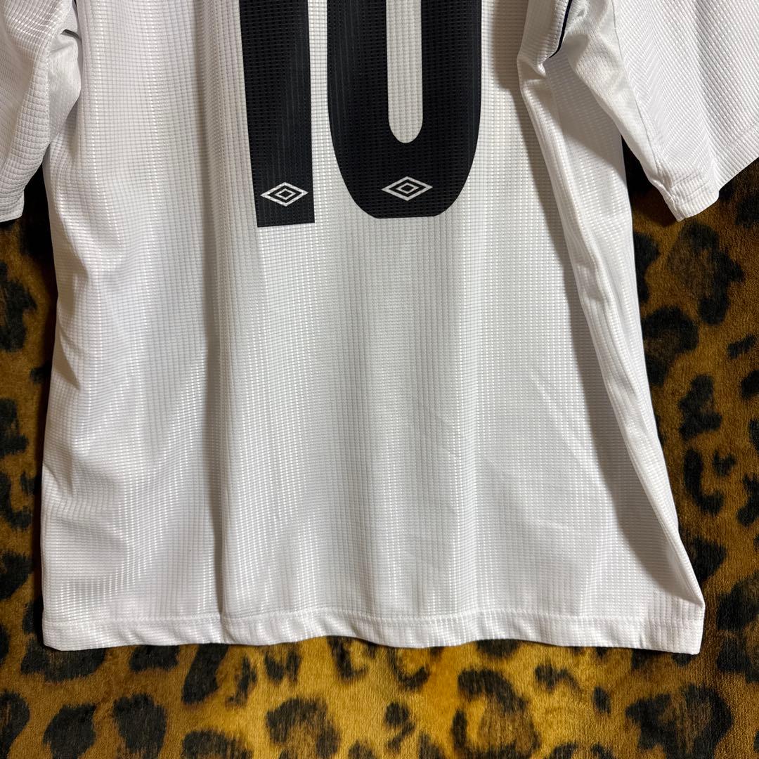 サントス　メイドインBrazil アンブロ　football Futsal