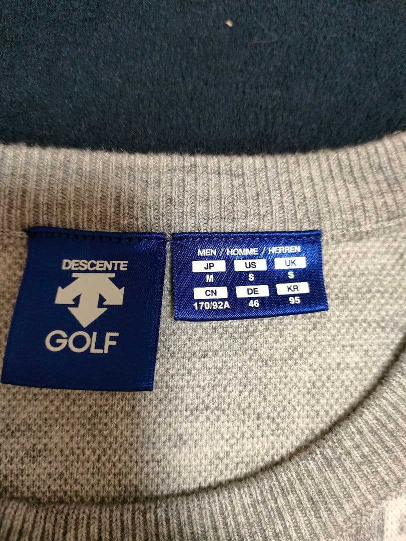 新品　DESCENTE GOLF デサントゴルフ　長袖ゴルフセーター　総柄