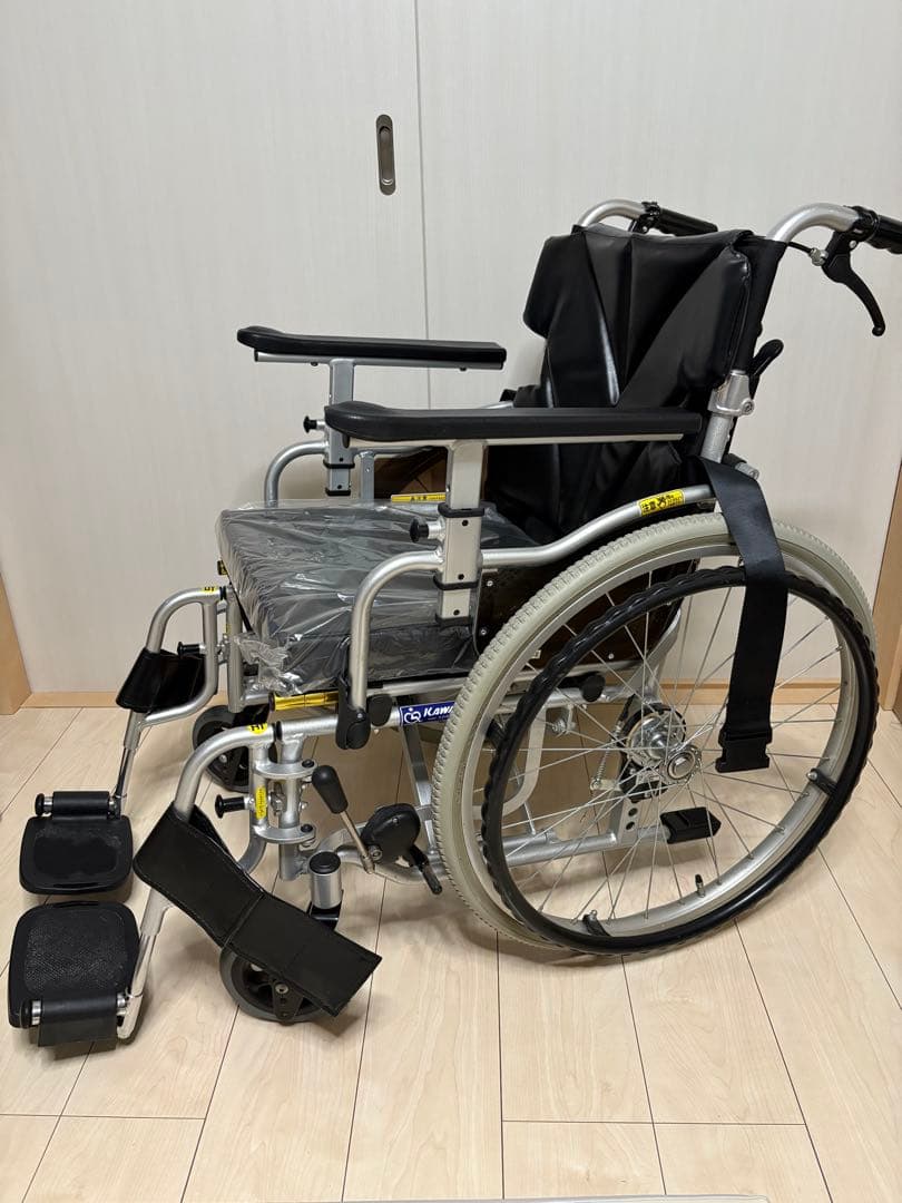 【美品】　多機能　カワムラサイクル　自走式車椅子　中床型簡易モジュール車いす