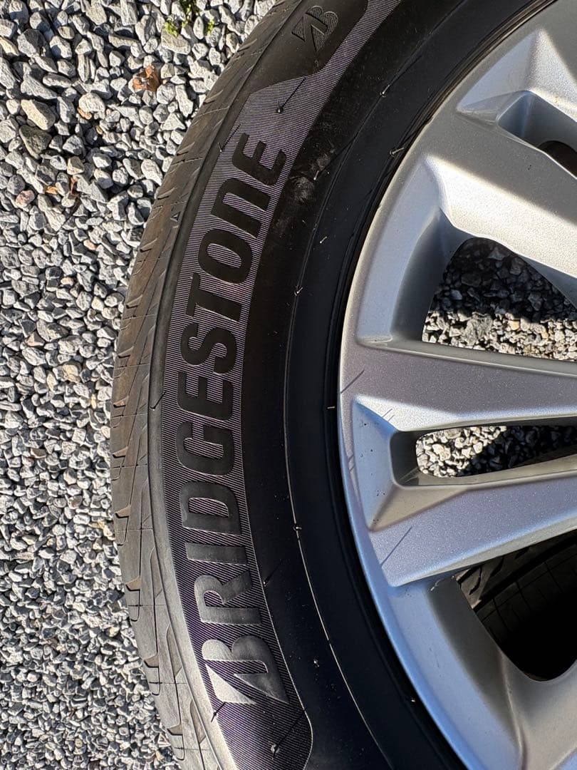 【さとる】25年製100km未満 レグノ GR-XIII &