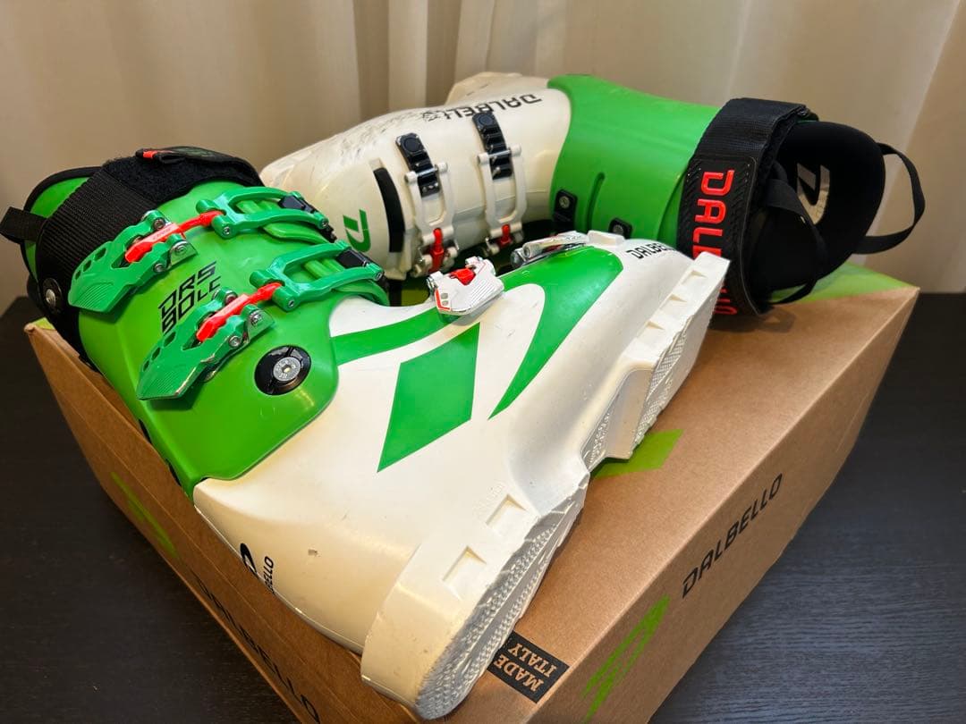 DALBELLO ダルベロ DRS 90 LC UNI スキーブーツ