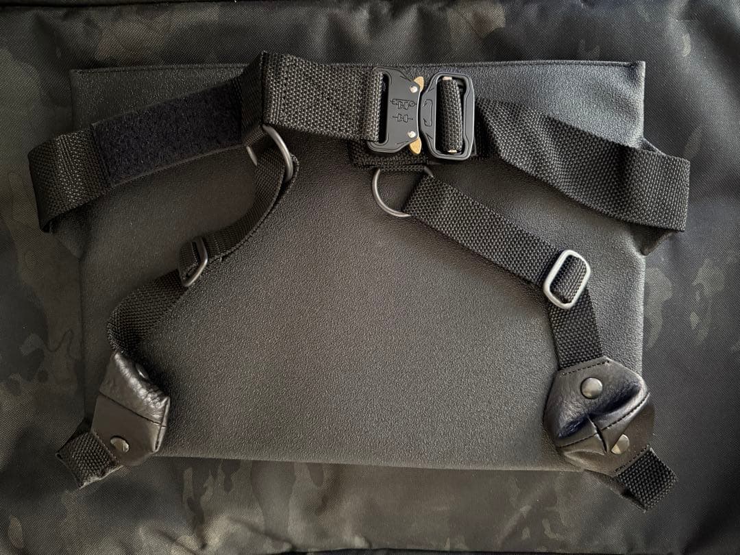 CUSTOM BORDERLESS カスタムボーダーレス　コマンダー　ブラック