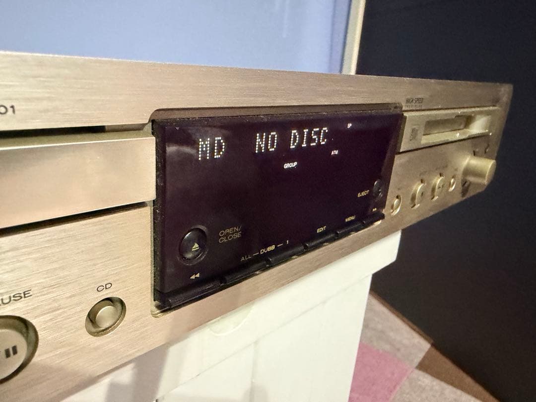 動作品　Marantz CM6001 CD/MD リモコン付き　マランツ