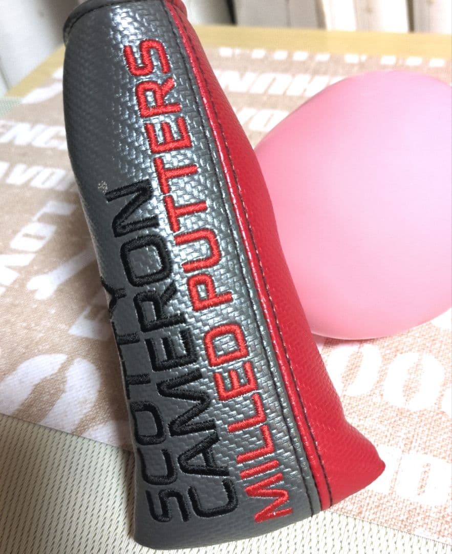 Scotty Cameron Select Newport2 2016（左）