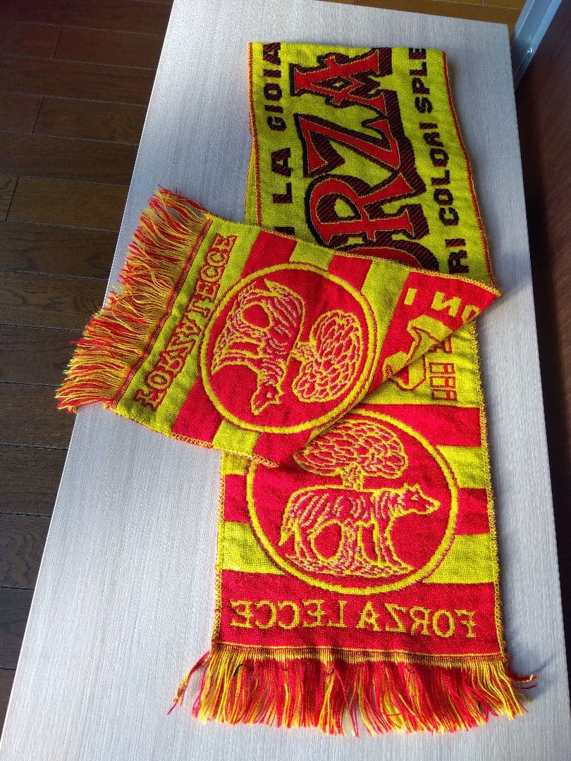 USレッチェ サッカーマフラー LECCE セリエA イタリア