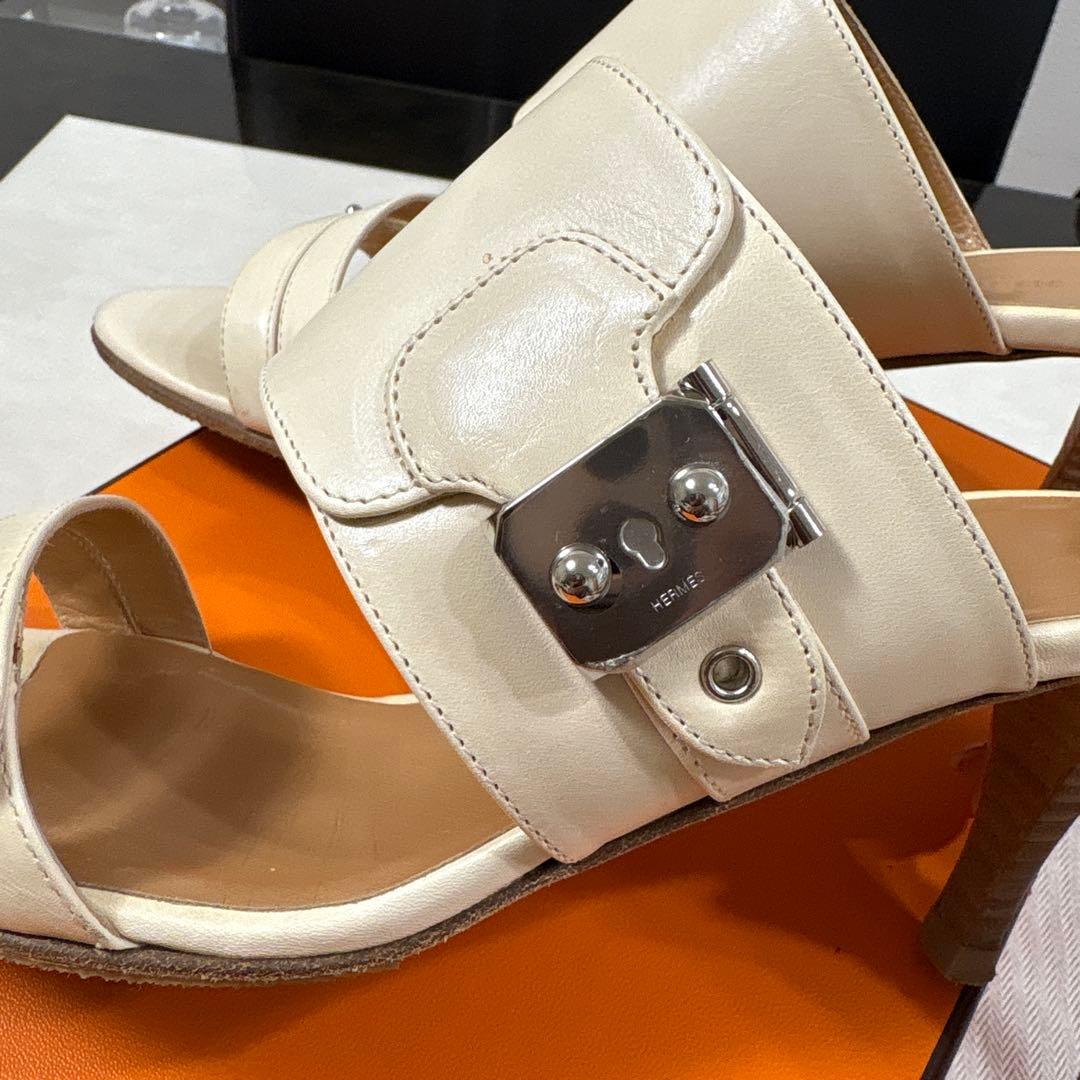 タンスノーイー( ᐪ꒳ᐪ ) HERMES アイボリー レザー ミュール