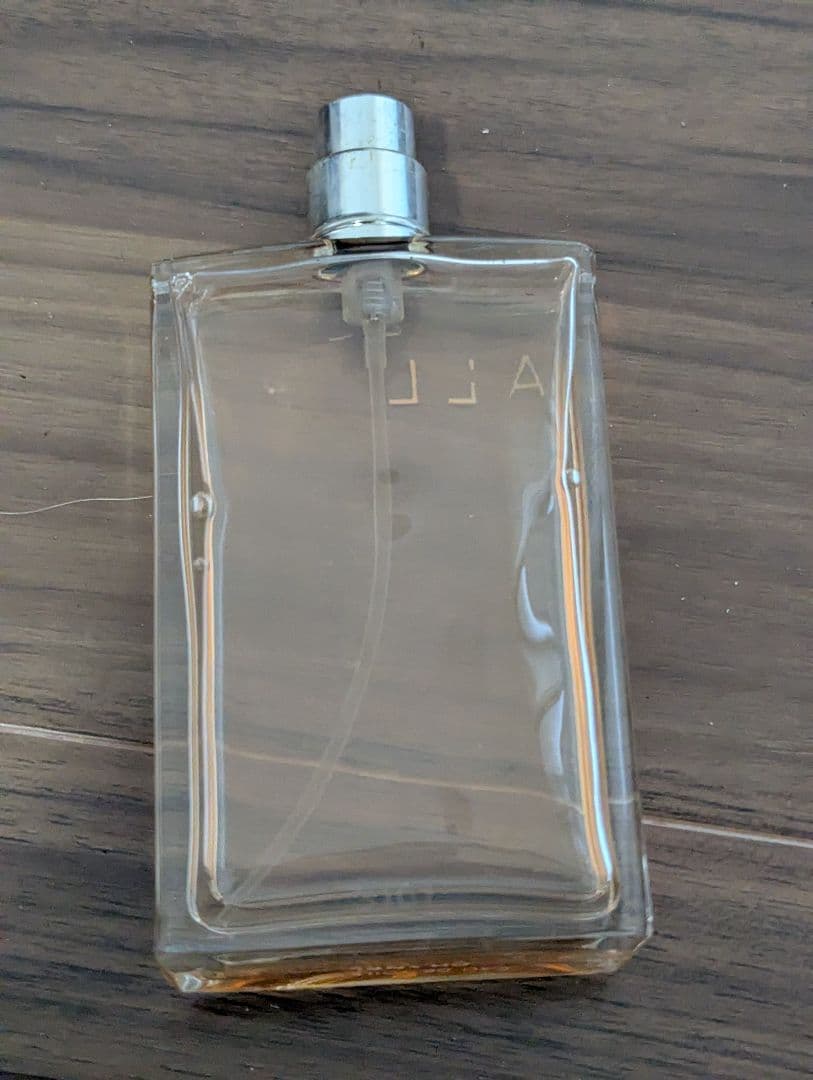 使いかけ/香水/ディオール、シャネルの文字ありますが…