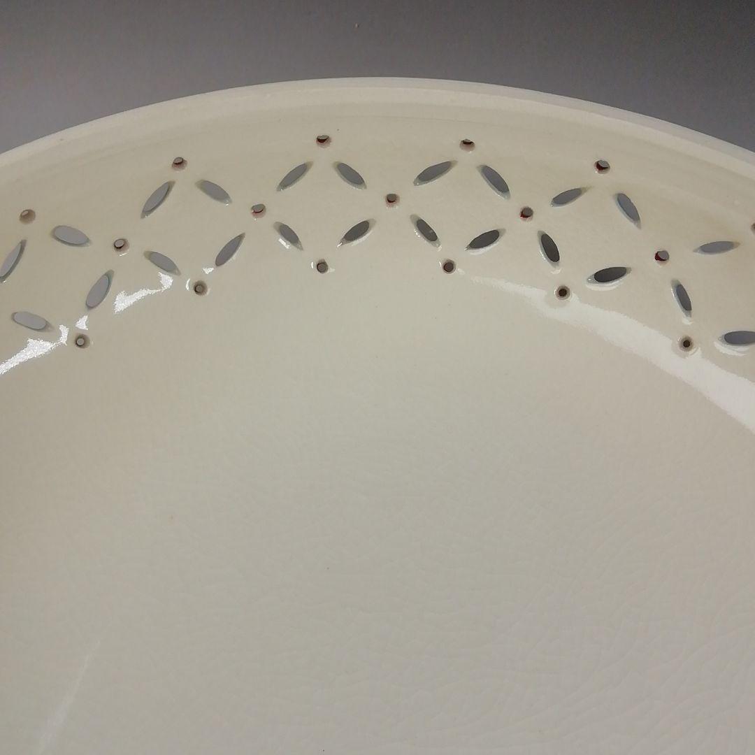 Ｔ７１０　喰籠　『色絵　七宝透　食篭』『嵯峨野窯　紫香 造』共箱　菓子器　茶道具