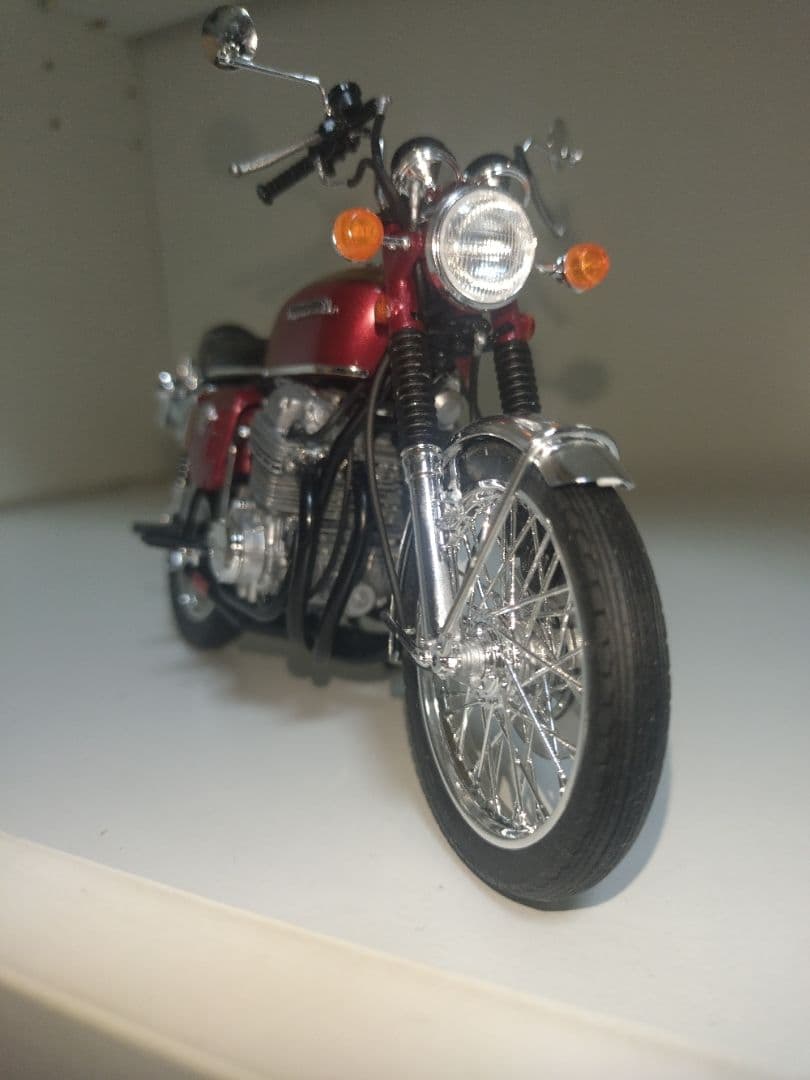 アオシマバイクシリーズプラモデル完成品ホンダCB750Customクリアケース付