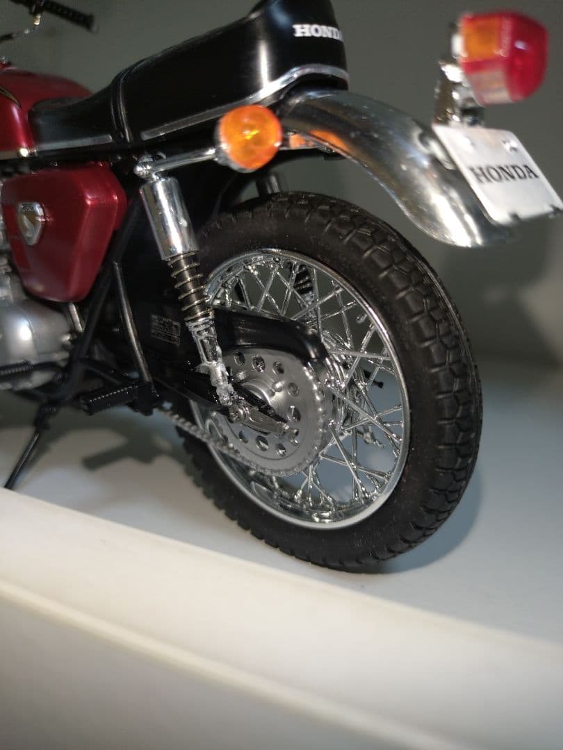 アオシマバイクシリーズプラモデル完成品ホンダCB750Customクリアケース付