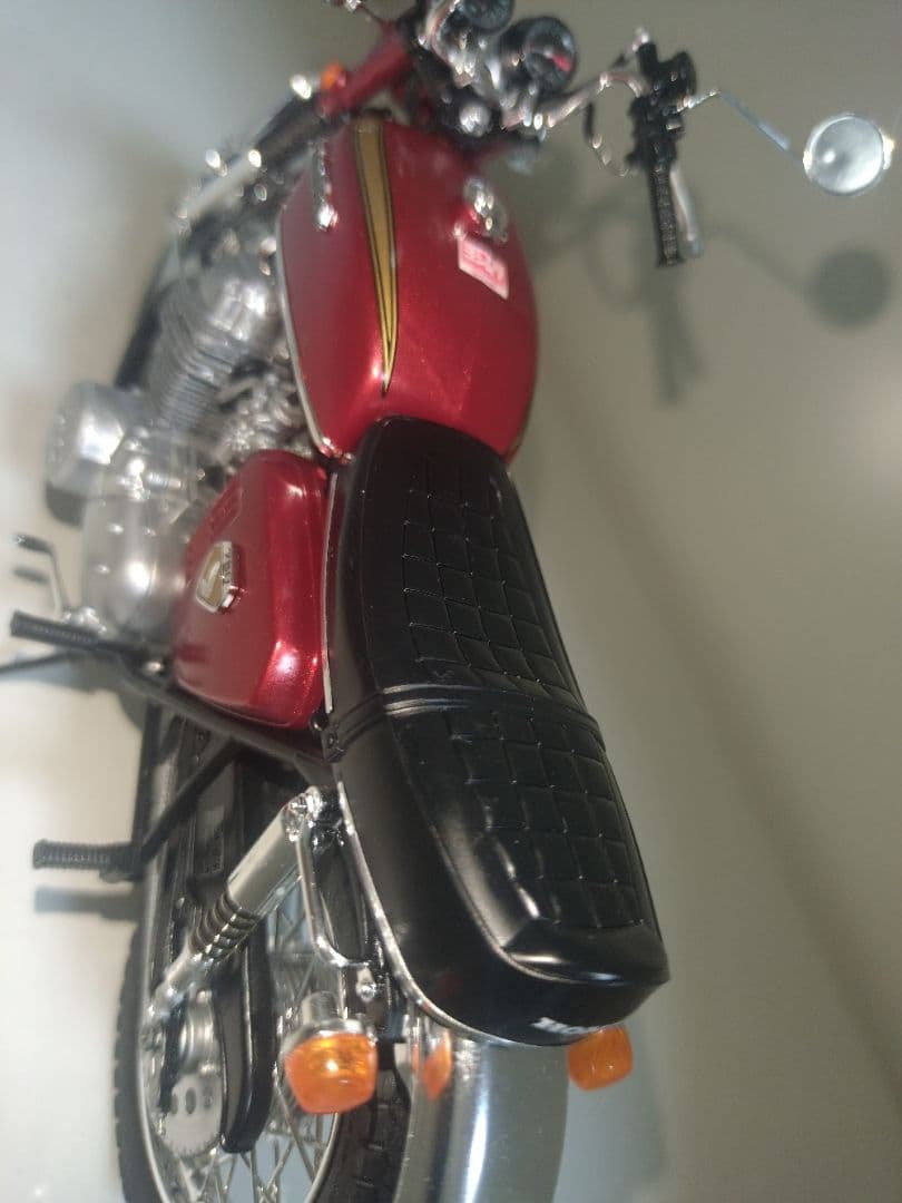 アオシマバイクシリーズプラモデル完成品ホンダCB750Customクリアケース付