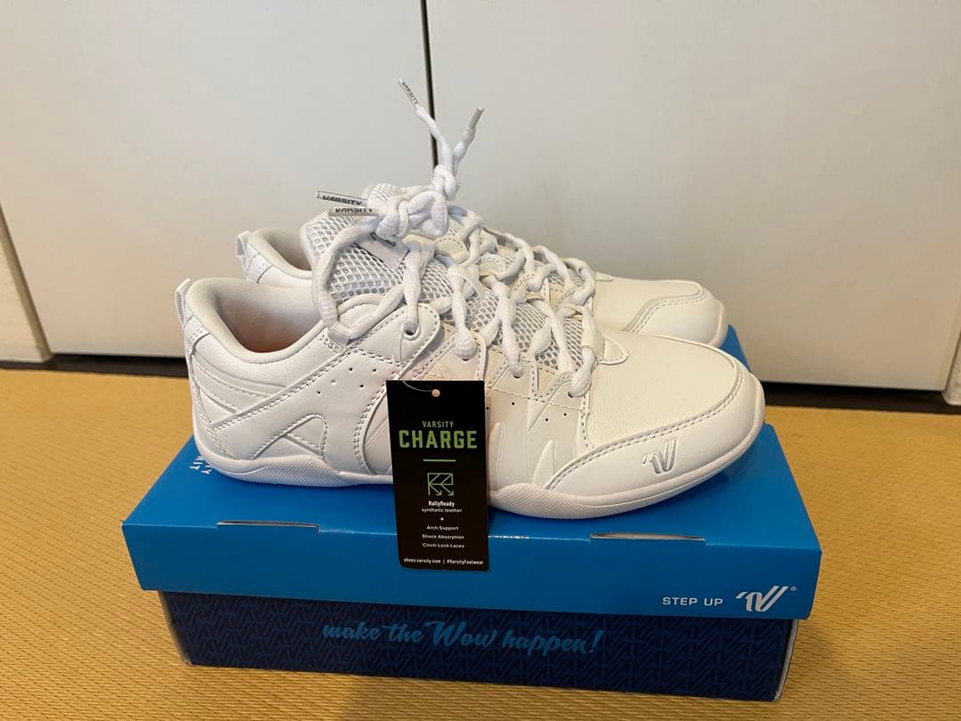 Varsity Charge チアシューズ 8