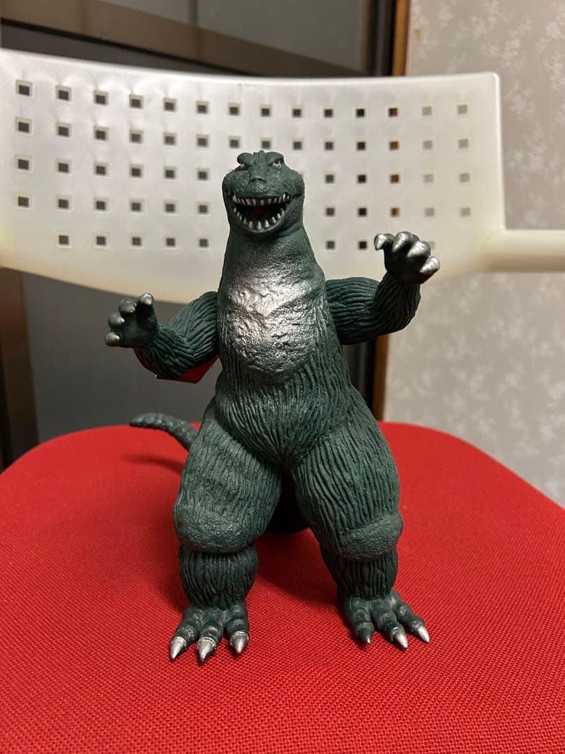 キンゴジ　1983 1984 ゴジラ　BANDAI プラタグ