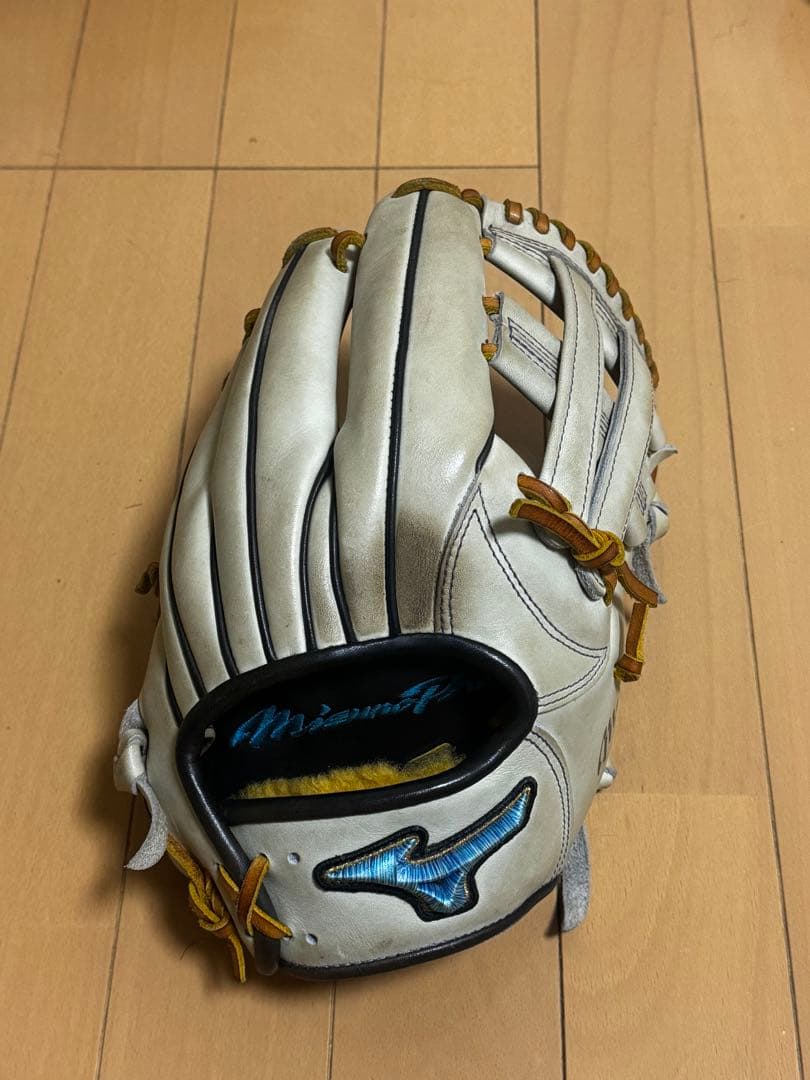 タ*ピ様 ミズノプロ　軟式オーダーグローブ