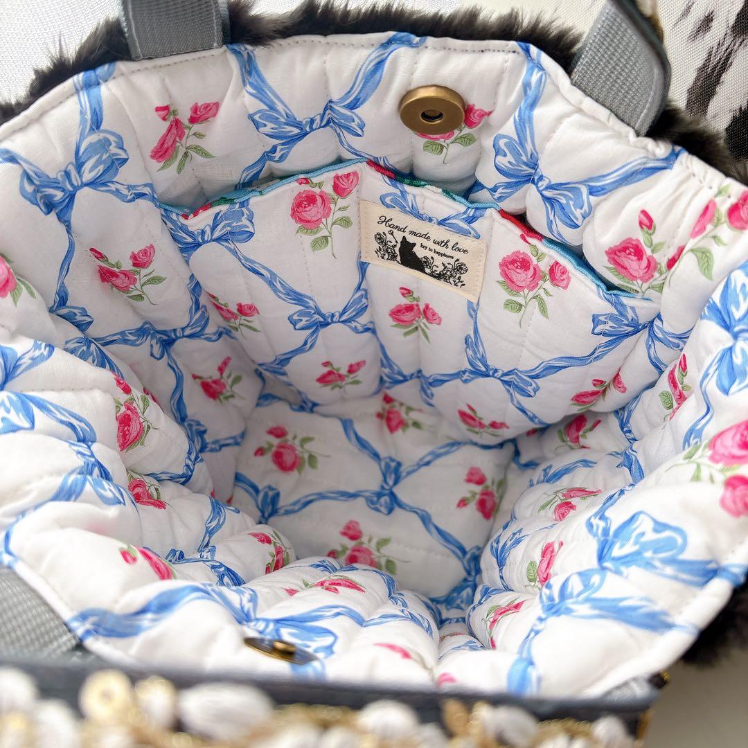 牡*格様 コヤンイサムチョン　バック　クラウディちゃん 艶ハート　ネイビー