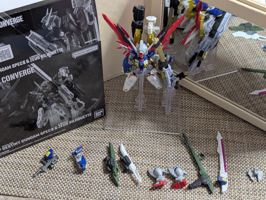 GUNDAMCONVERGE デスティニーガンダムSpecII&ゼウスシルエット
