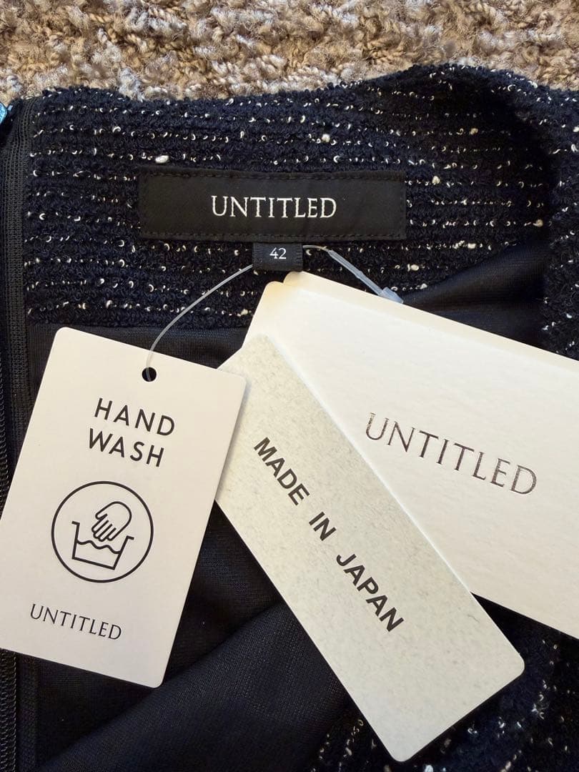 今期アンタイトル　ツイードライクジャージ サックワンピース　新品　42 13号