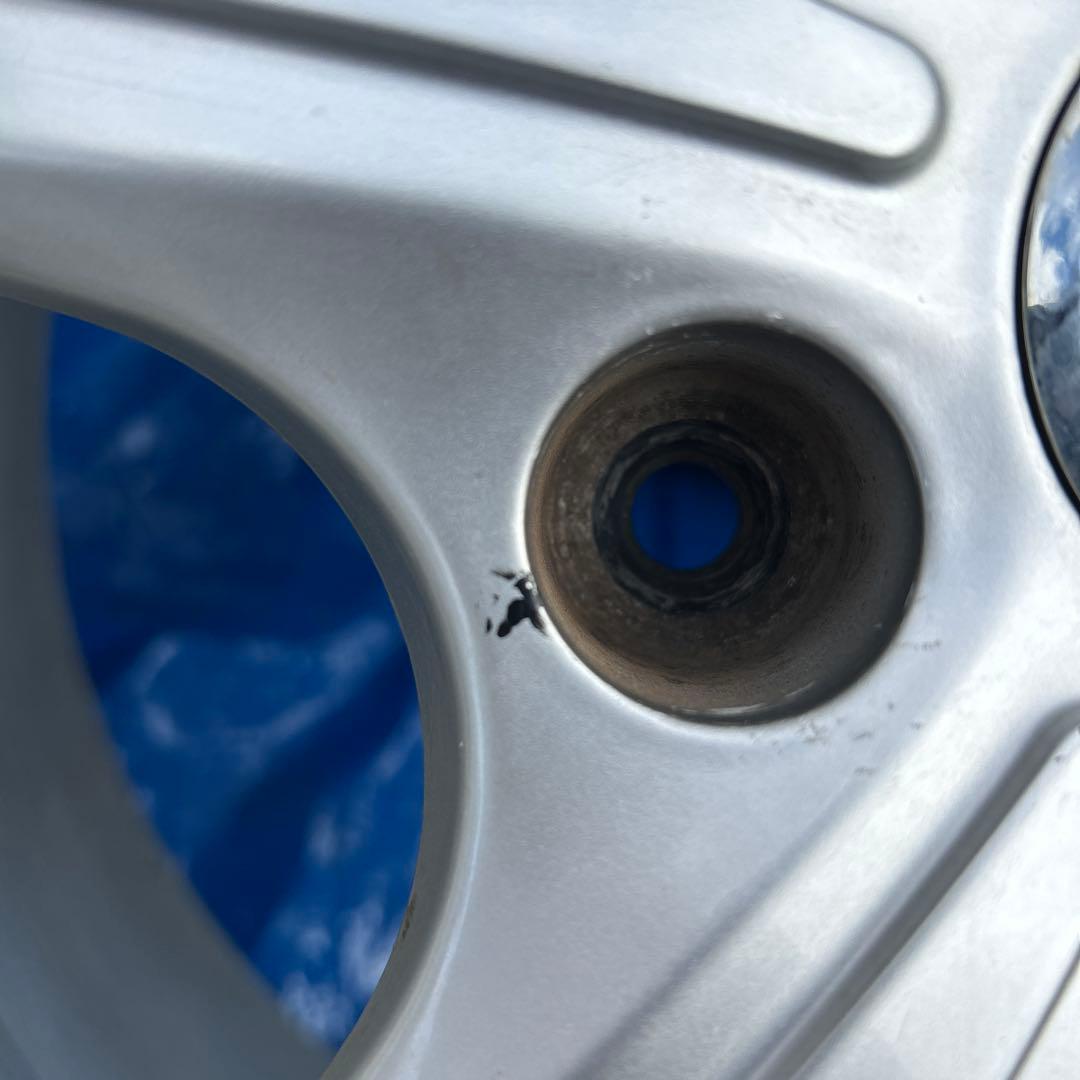 スタッドレスタイヤ、ホイールセット　16インチ　クラウン、ミニバン等に