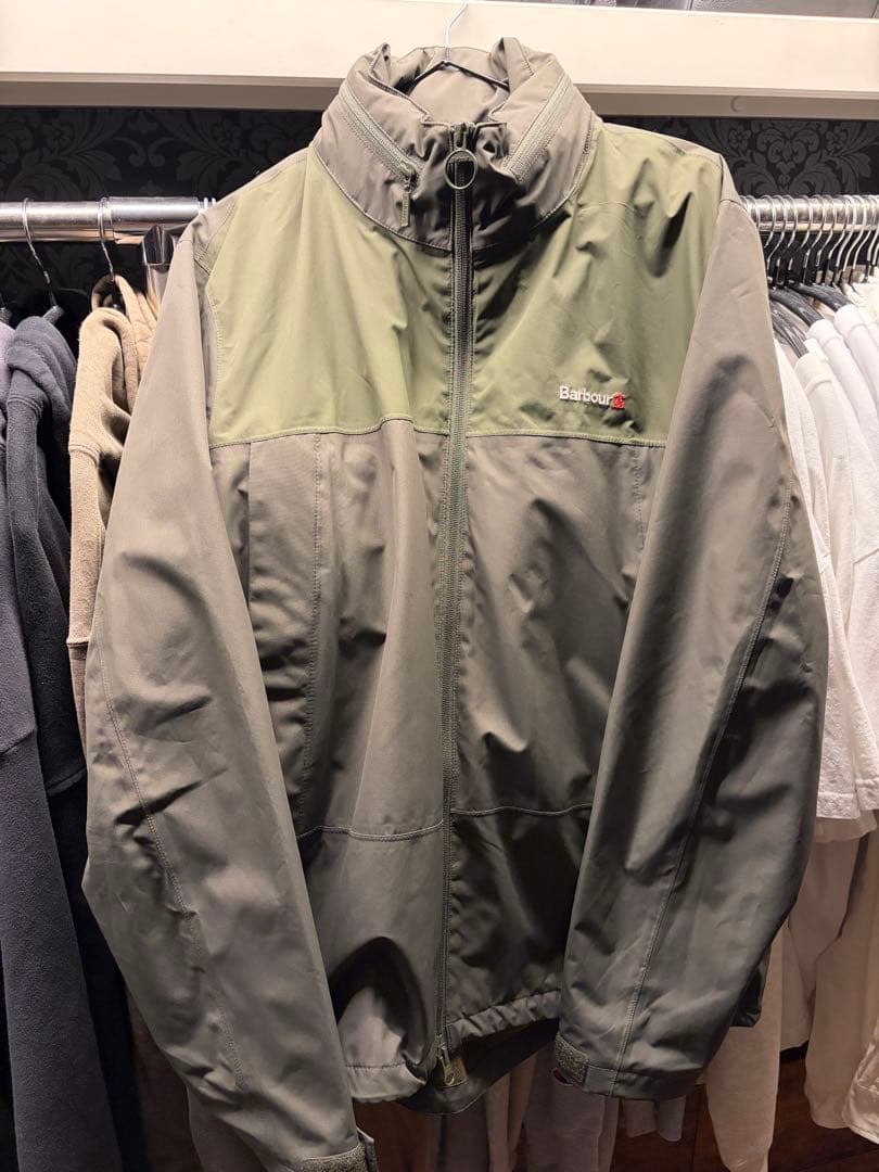 Barbour バブアー レア品 防水ナイロンジャケット オリーブグリーン