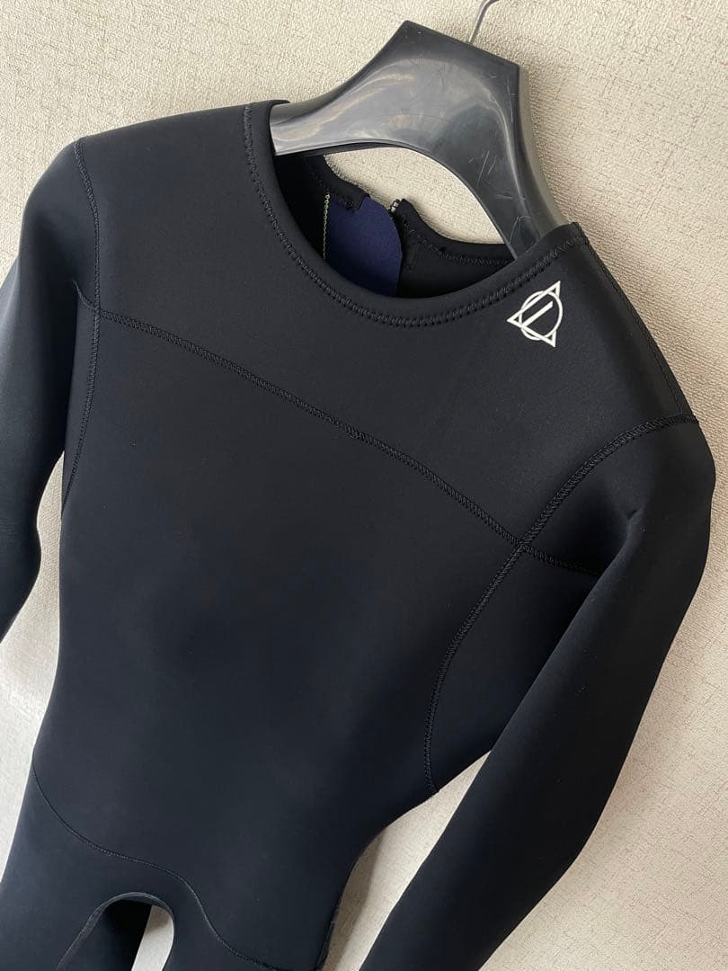 FEVR 1.5mm フルスーツ　夏用