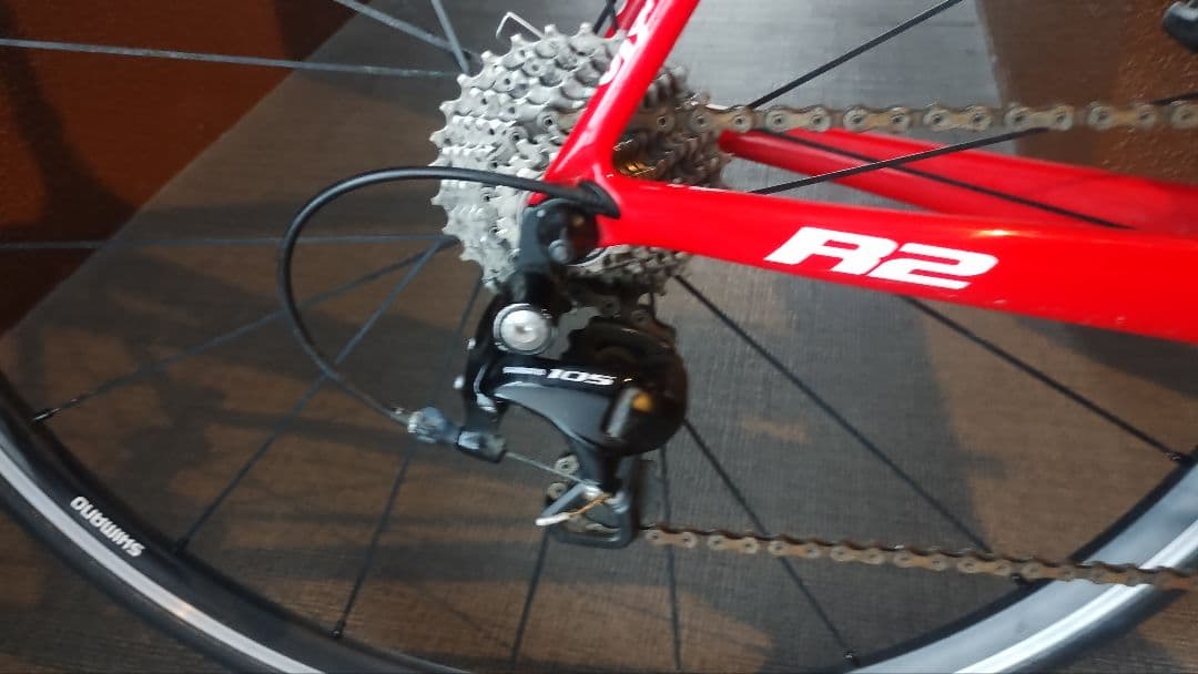 美品　Cervelo　サーヴェロ　R2 105　大阪　2018年　フルカーボン