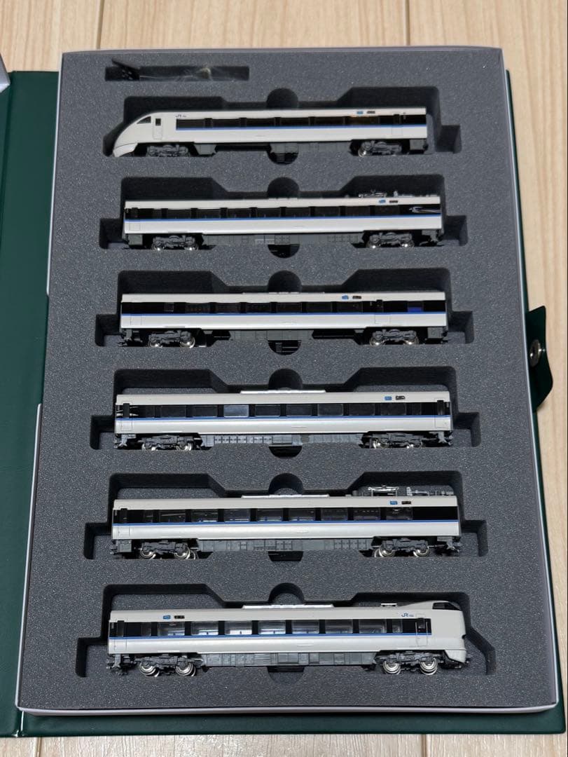 最終値下げ！ KATO 683系 サンダーバード(リニューアル車) 6両セット