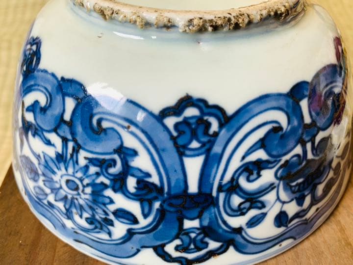 中国明時代牡丹紋様染付大碗(元箱付き)