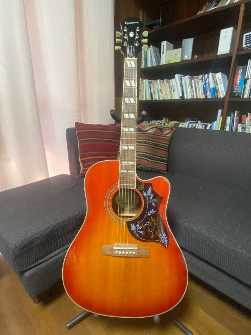 Epiphone Hummingbird PRO ハミングバード