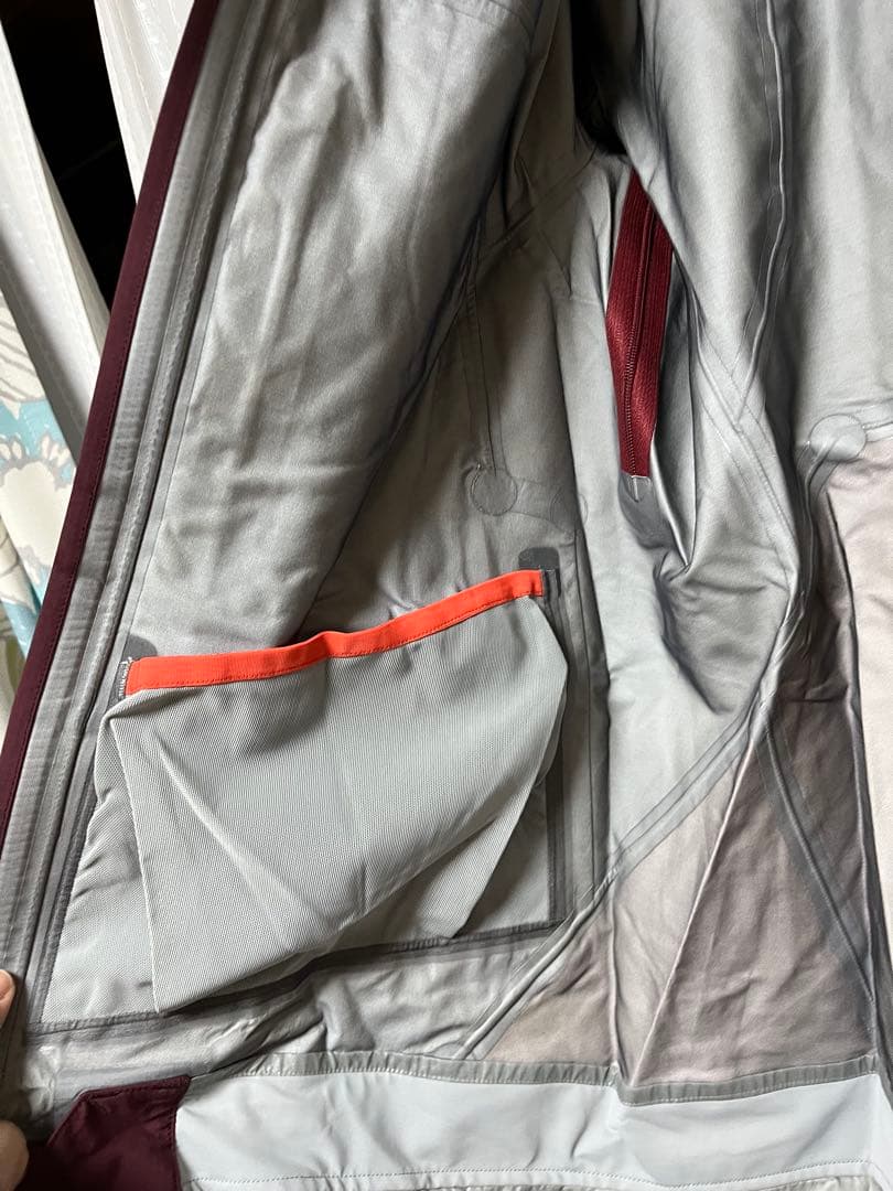 アークテリクス。ゴアテックス　センチネルLT ジャケット