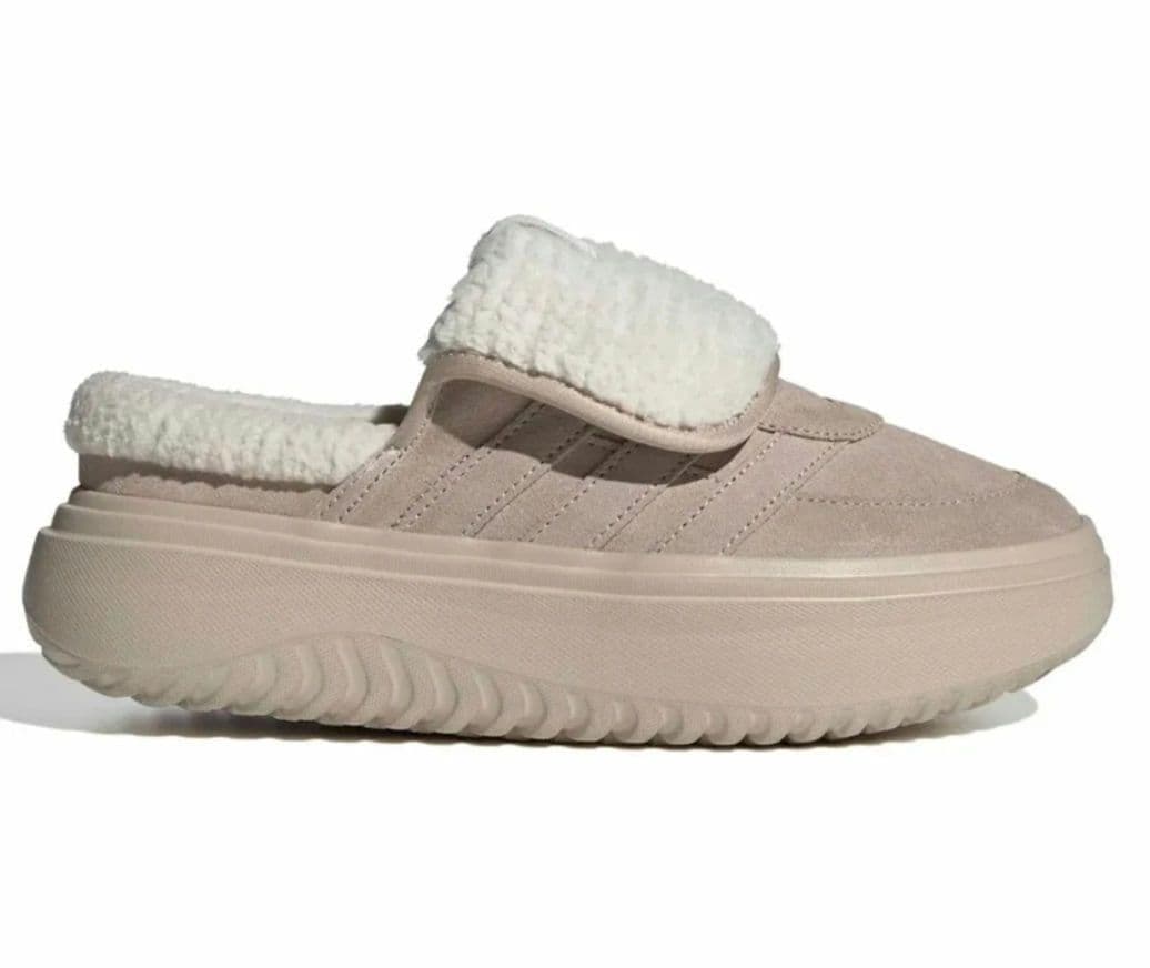 大人気★adidas★アディダス★23.5㎝★ボア付き★ミュール★ベージュ