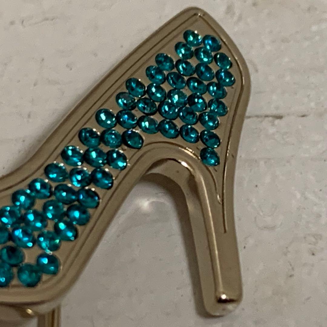 Farragamo VINTAGE ITALY製 パンプスデザイン ピンブローチ