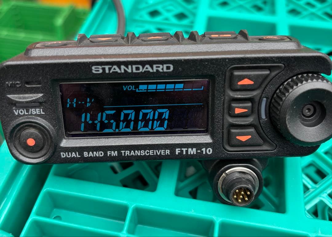 し*ー様 STANDARD FTM-10 Sデュアルバンドトランシーバー