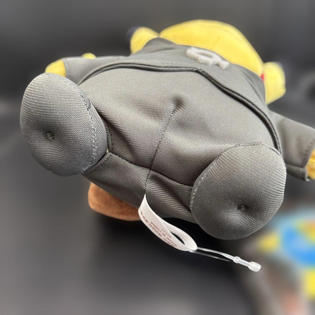 ポケモン　ぬいぐるみ　ボスごっこピカチュウ　アクア団　アオギリ