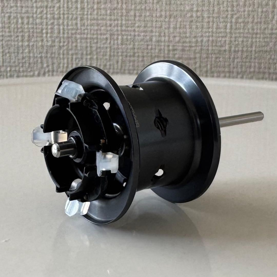 【美品】24カルカッタコンクエスト SE 純正スプール