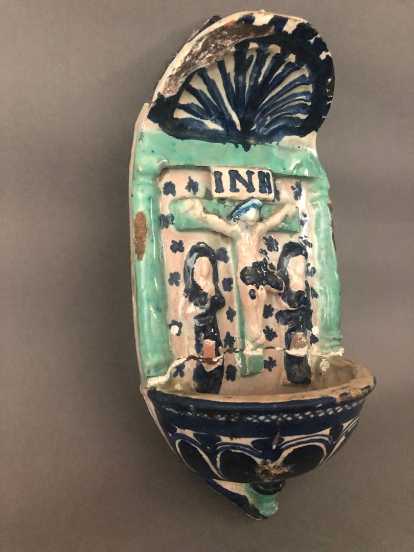 スペイン骨董　アンティーク壁掛け陶器　聖水盤