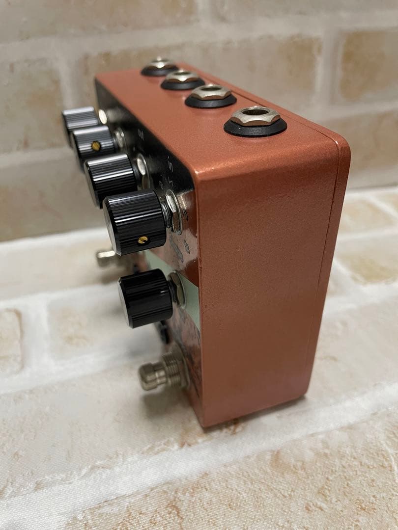 ギター Walrus Audio MONUMENT