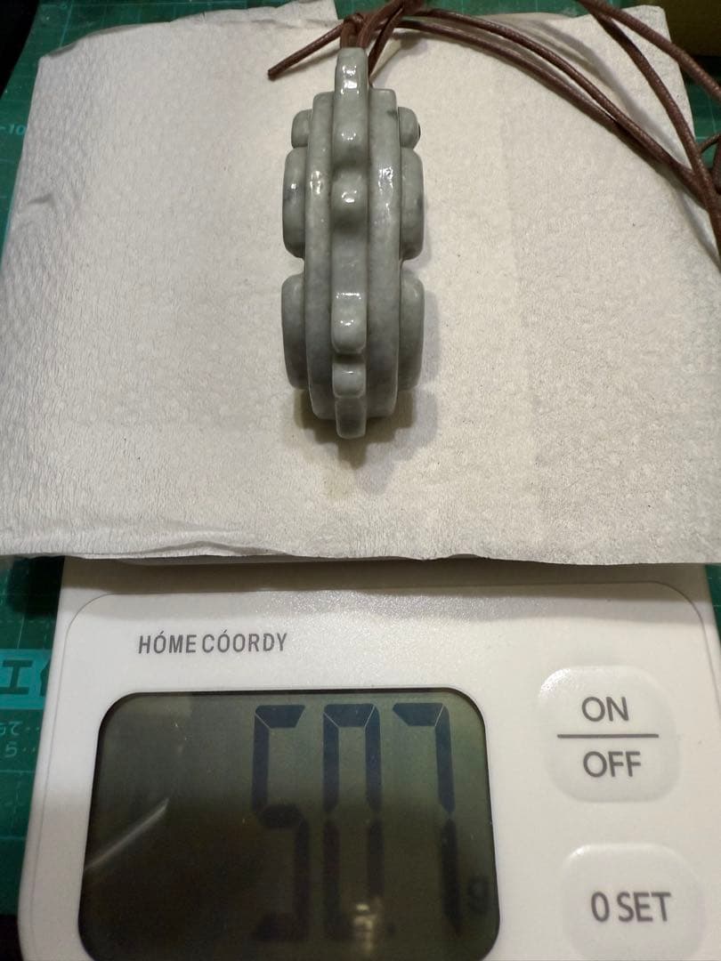 糸魚川翡翠‼️獣形勾玉‼️ 購入時10万円以上‼️これ以上の値引きはいたしません‼️