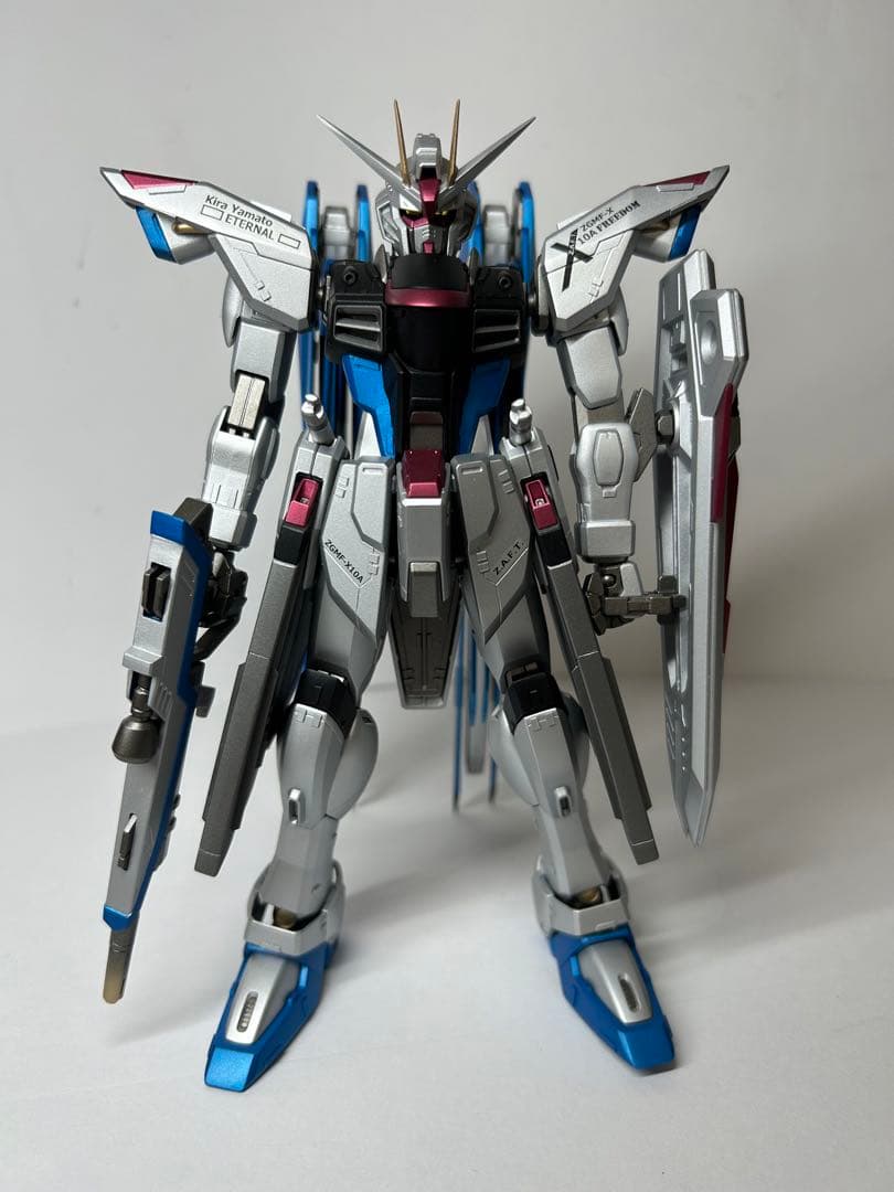 MGフリーダムガンダム 改修塗装完成品