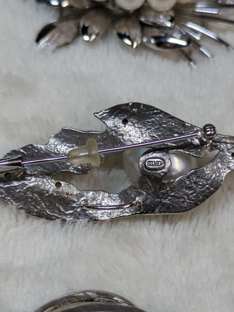 アコヤ真珠　あこや　ミキモト　ブローチ　帯留め　白蝶真珠　マベパール　ネックレス