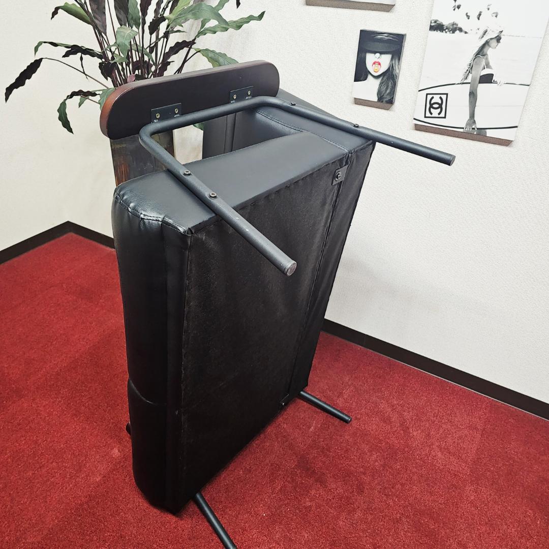 美しい黒いソファ 2人分