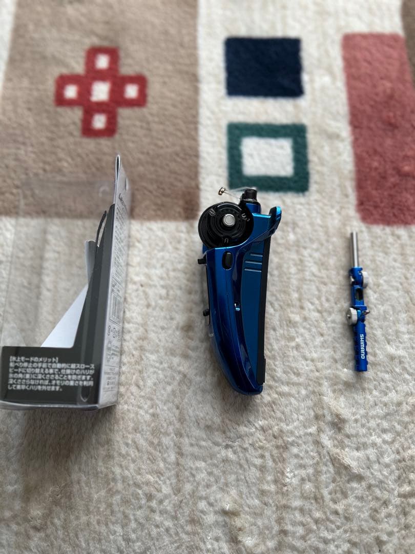 シマノ　レイクマスターCT-T電動リール BLUE ワカサギ