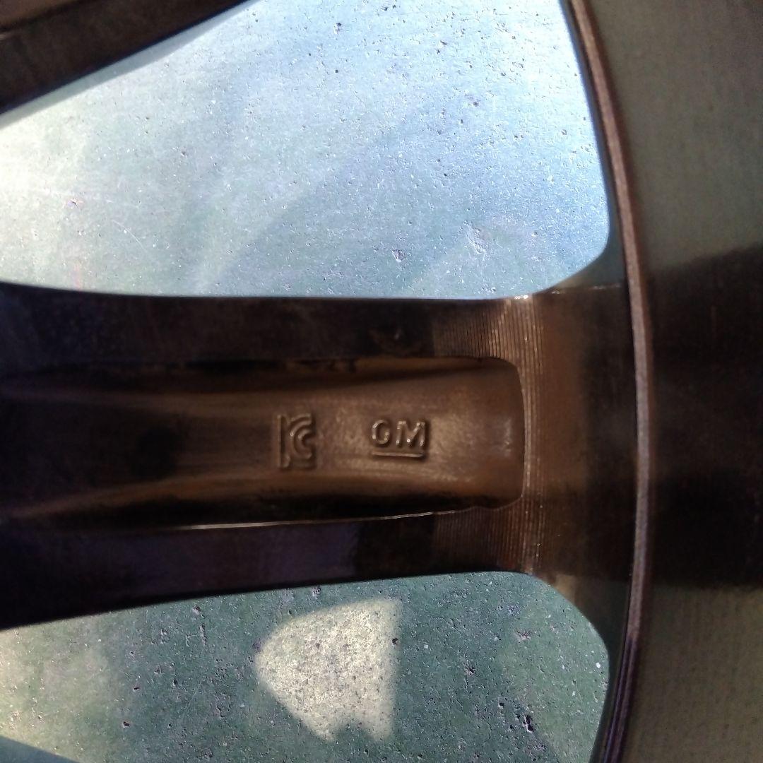 キャデラック　XT4 スタッドレスタイヤ・ホイールセット 235/55R18