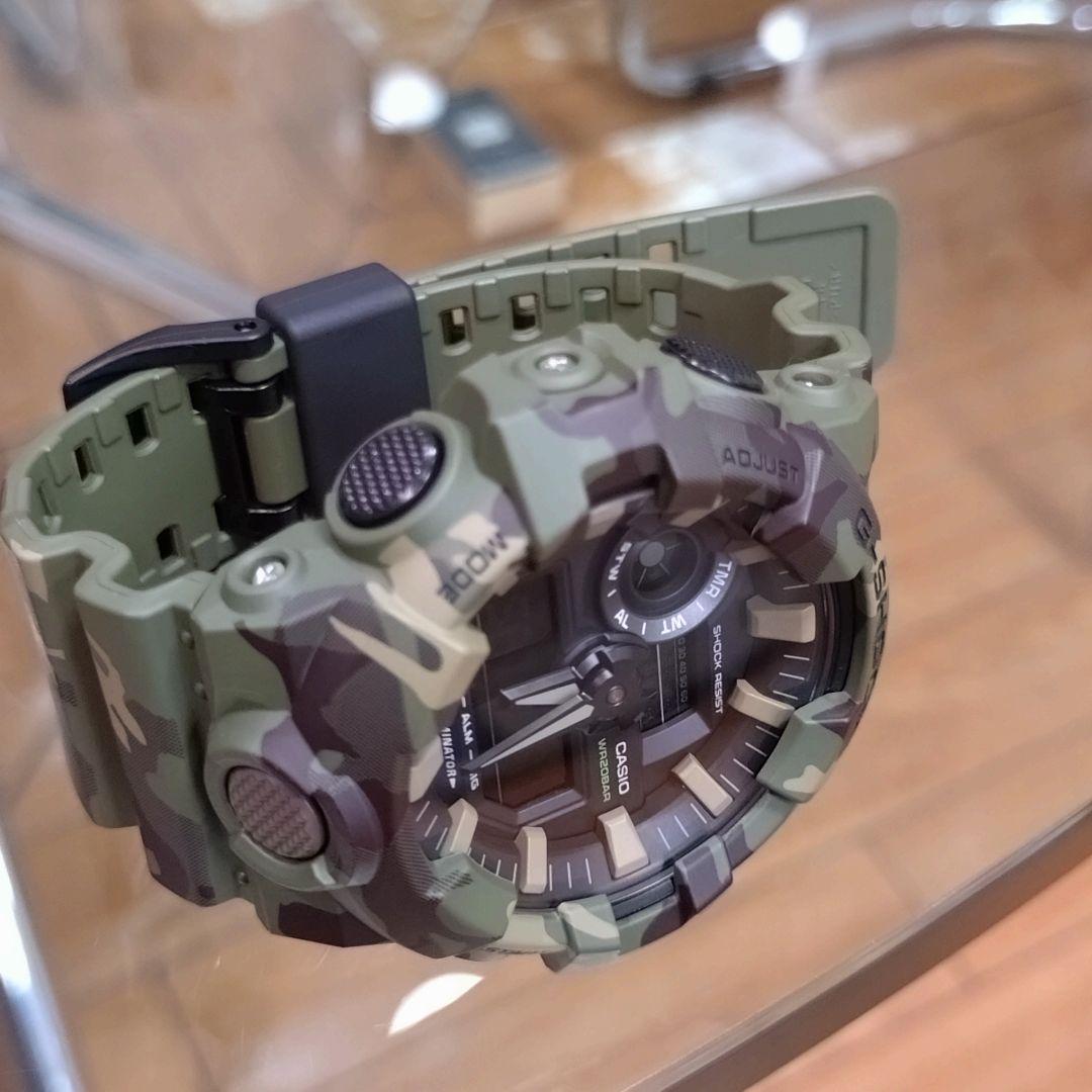 【美品】CASIO　G-SHOCK　GA-700CM グリーンカモフラージュ