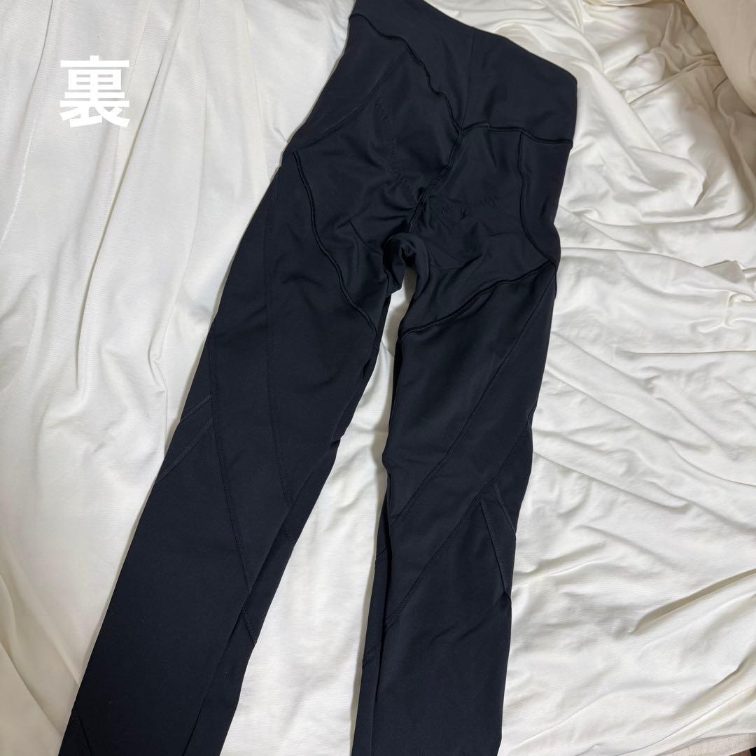 【リントスル】ピラティスウェア Mサイズ上下セット