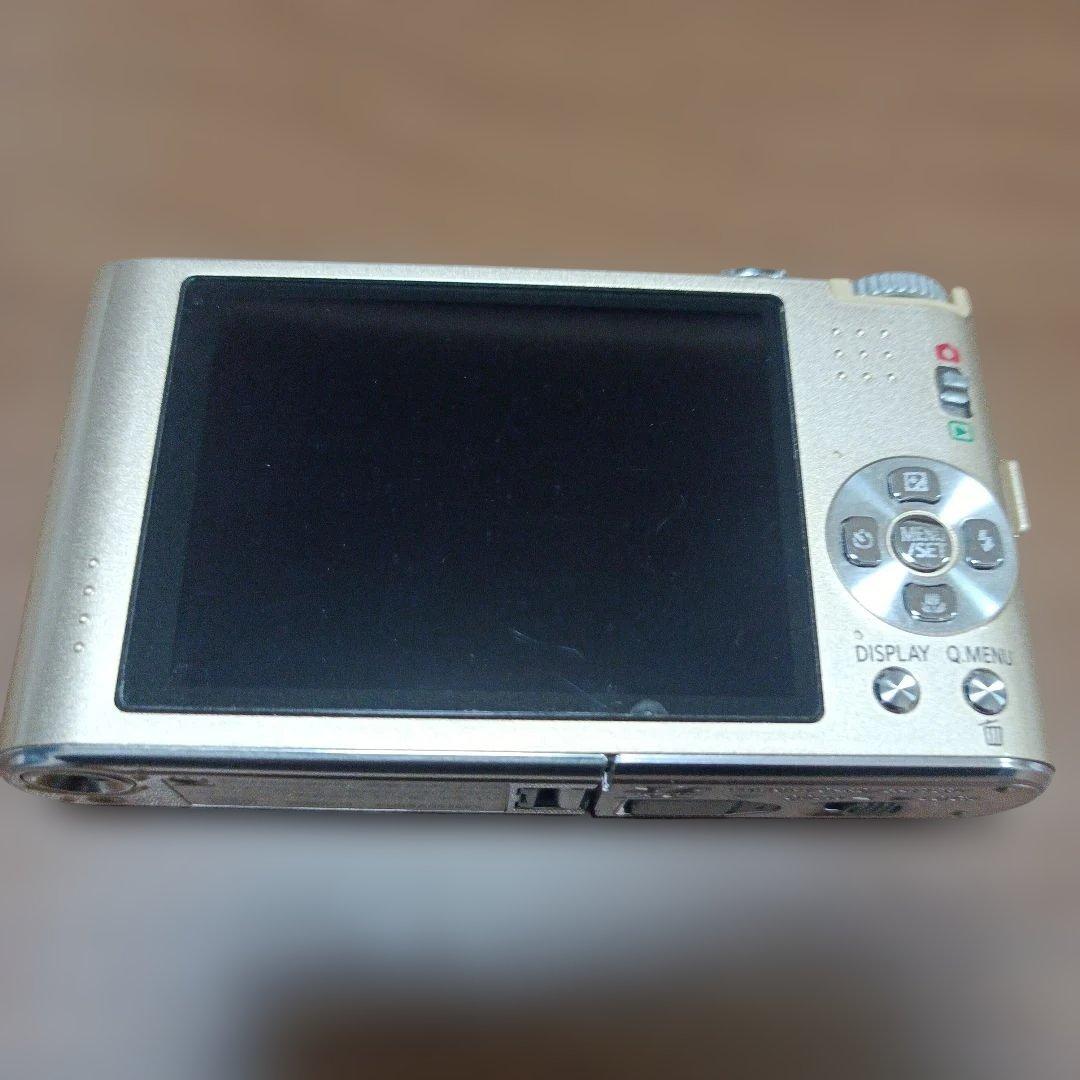 Panasonic LUMIX DMC-FX66 ゴールド