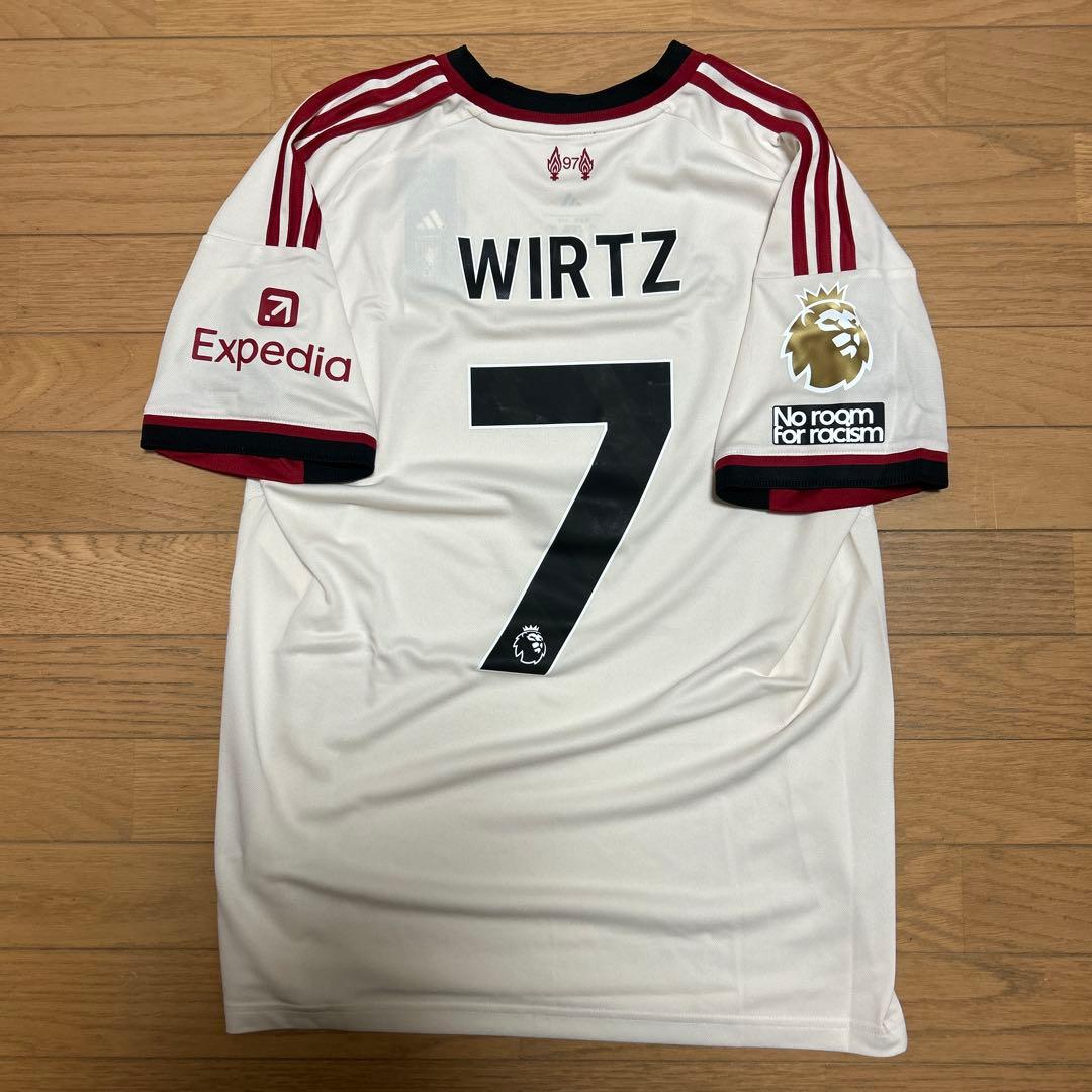 ヴィルツ　ユニフォーム　リバプール　正規品　タグ付き