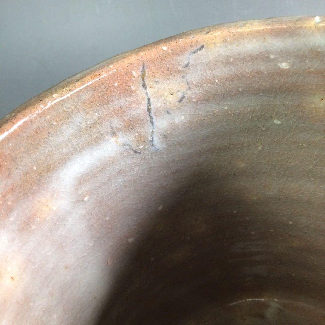 Ｒ６６　水指　『萩焼』『蓮光山　守繁栄徹造』『樽形水指』　共箱　茶道具