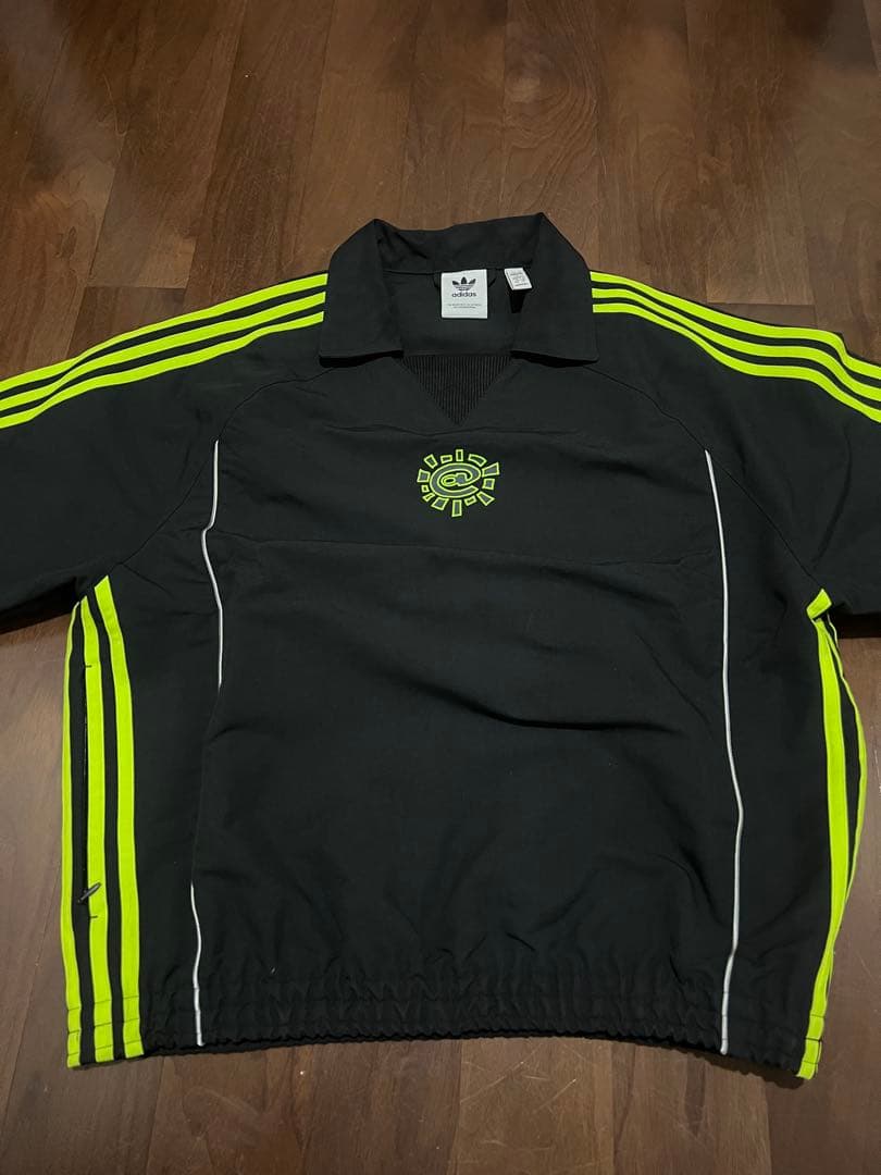 adidas always ウインドジャケット ブラック/グリーン