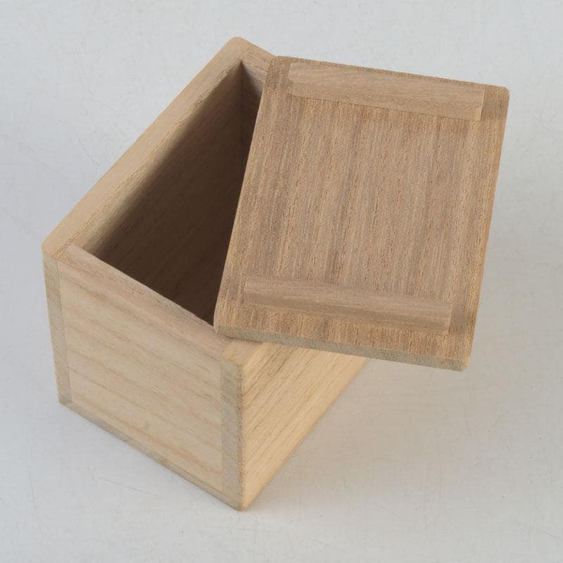 茶道具　田中宗凌作　溜塗　螺鈿装飾　萩に虫蒔絵　虫籠香合　共箱　V　9777