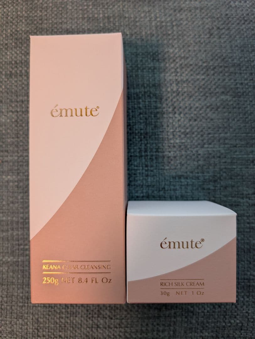 【新品】エミューテ2点セット